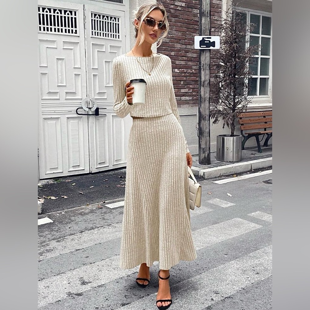 Essence Women's Outfit 2-Piece Set  | Color: Creame  /  Size: M